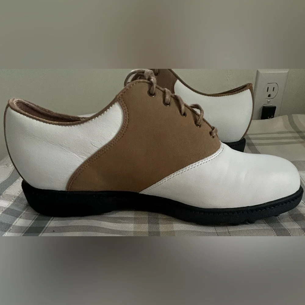 NIKE GOLF SHOES AIR ABERDEEN LEATHER UPPER WOMEN’S GOLF CLEATS - Picture 7 of 16